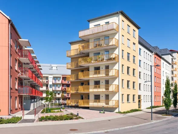 hyresfastighet-vasteras-backby-nyproduktion-byggnader.webp