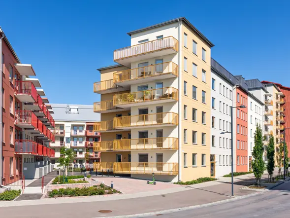hyresfastighet-vasteras-backby-nyproduktion-byggnader.webp