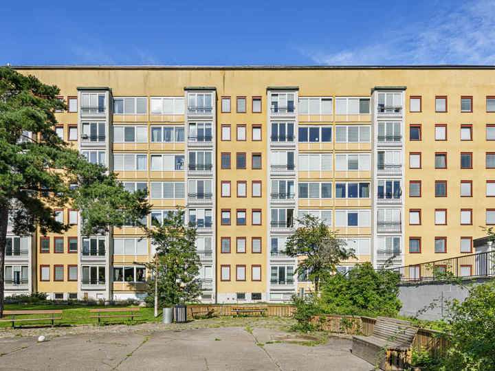om-ikano_ikano-akademin_hagsatra_exterior_122.jpg