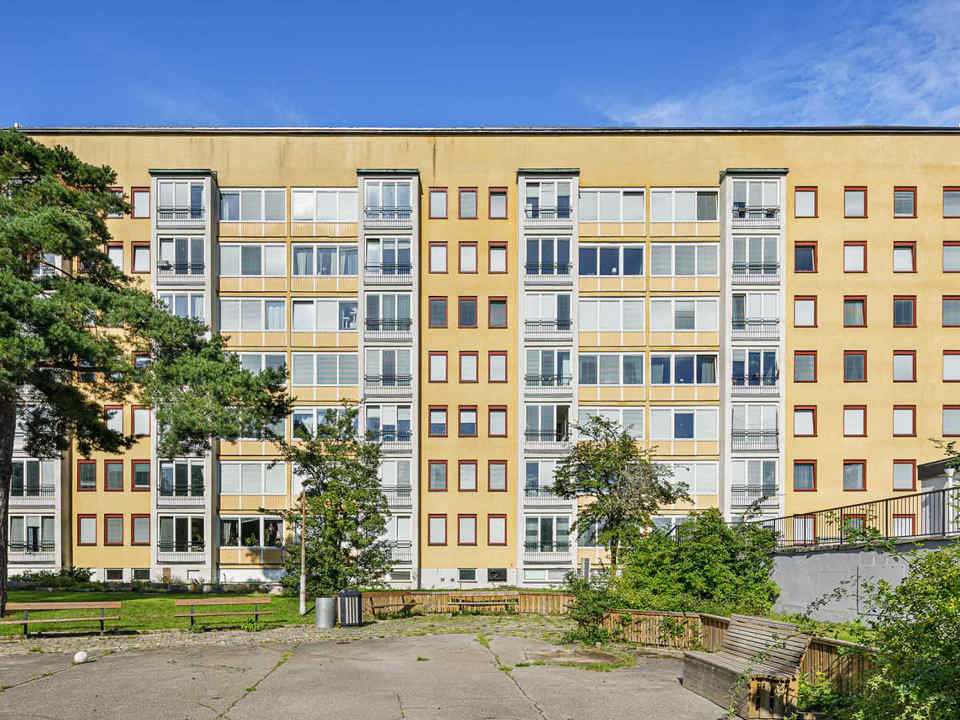 om-ikano_ikano-akademin_hagsatra_exterior_122.jpg