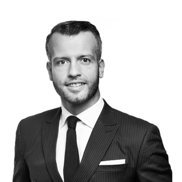 Porträttbild av Labinot Krasniqi, medarbetare på Ikano Bostad.