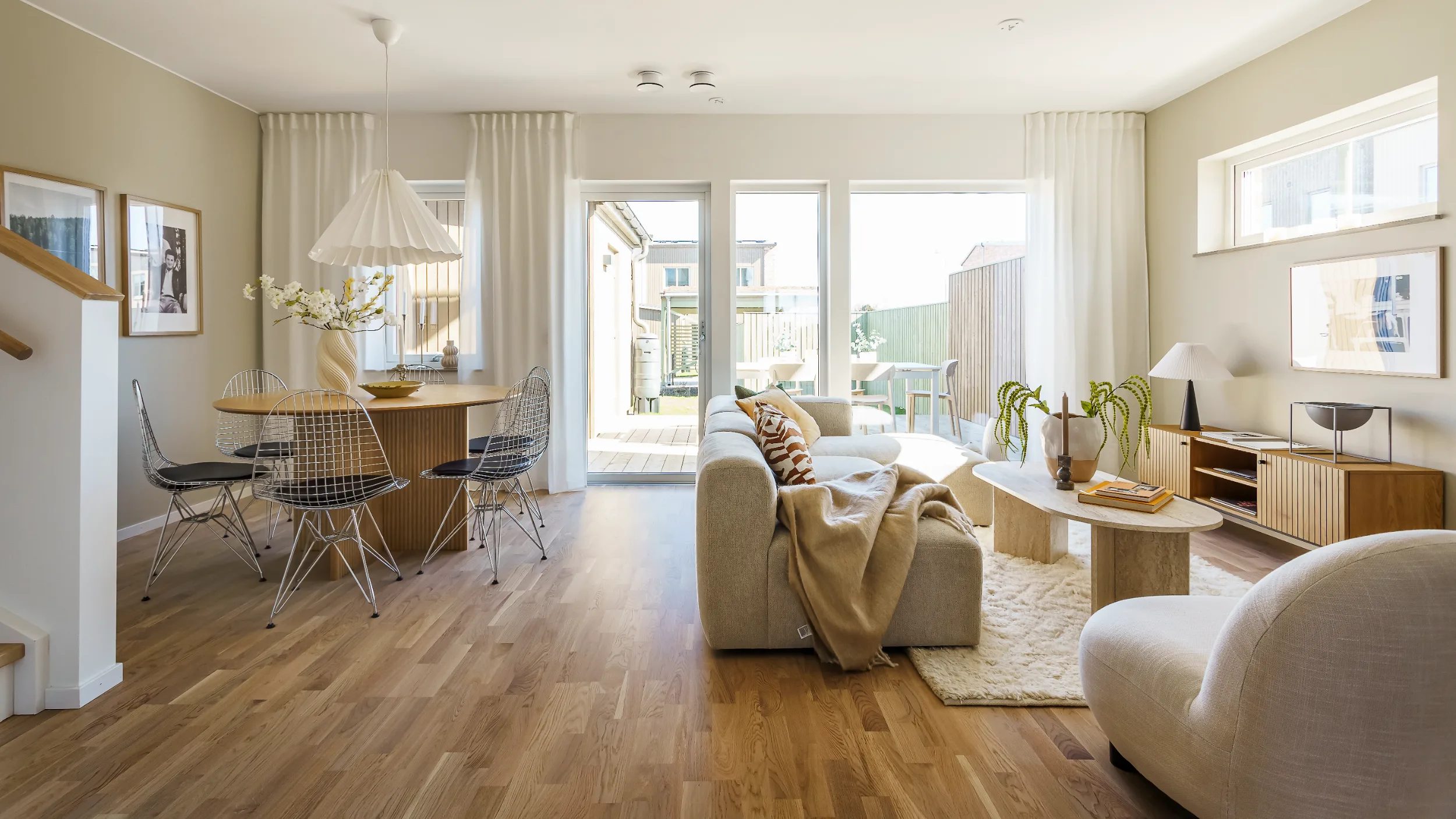 bostadsratter_froa_vardagsrum_1.webp