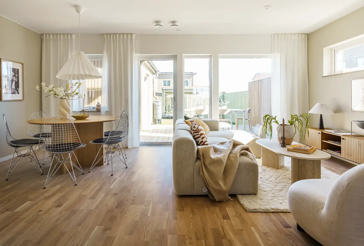 bostadsratter_froa_vardagsrum_1.webp