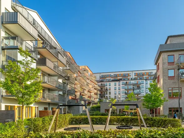 nyproduktion_stockholm-hammarby-sjostad_vava_fasad-innergard.webp